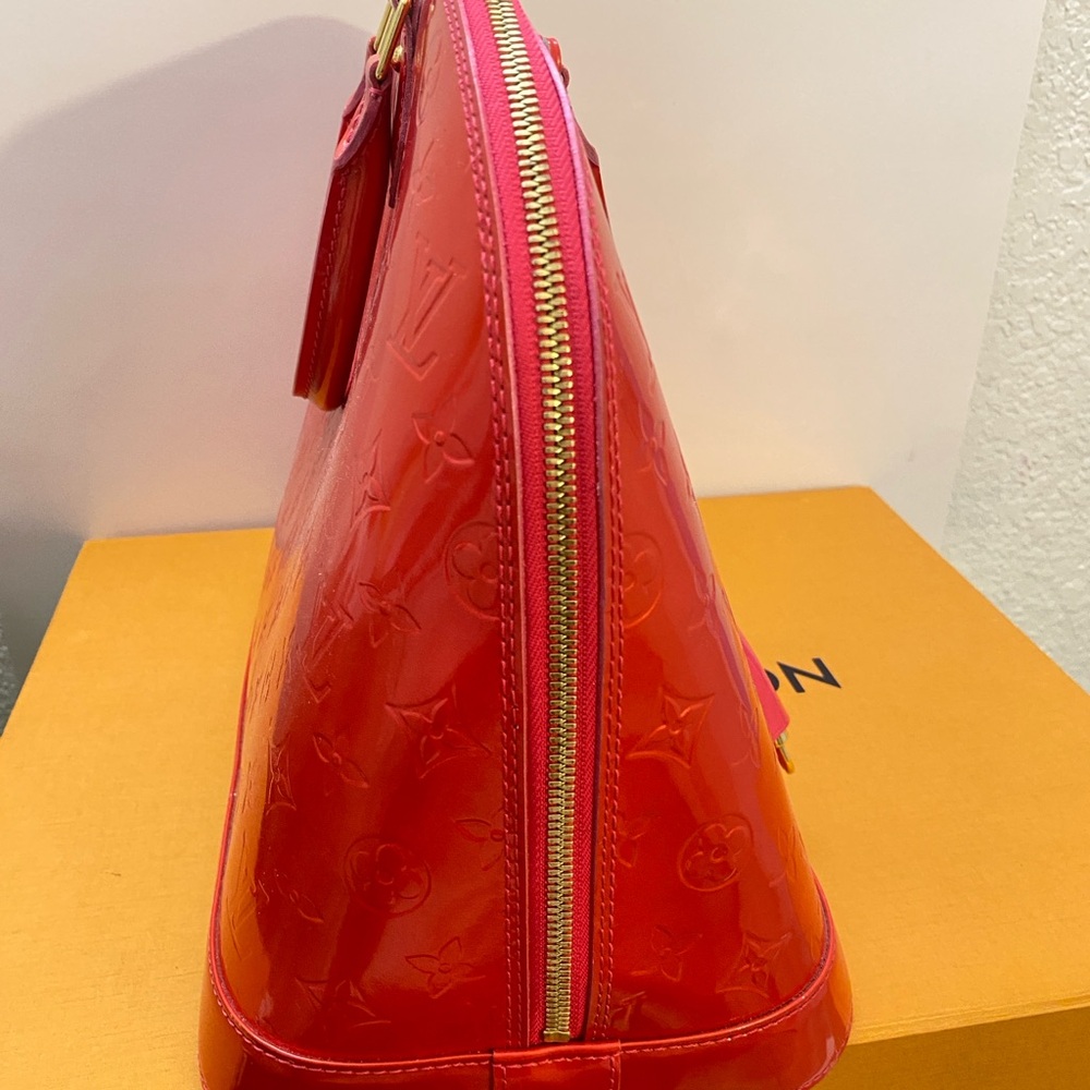 Louis Vuitton The Alma Two tone Red and pink Shiny Red Embossed Satchel - Picture 7 of 13
